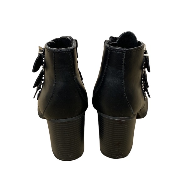 SOLD Madden Girl Sierra Bootie in Black - Picture 5 of 7